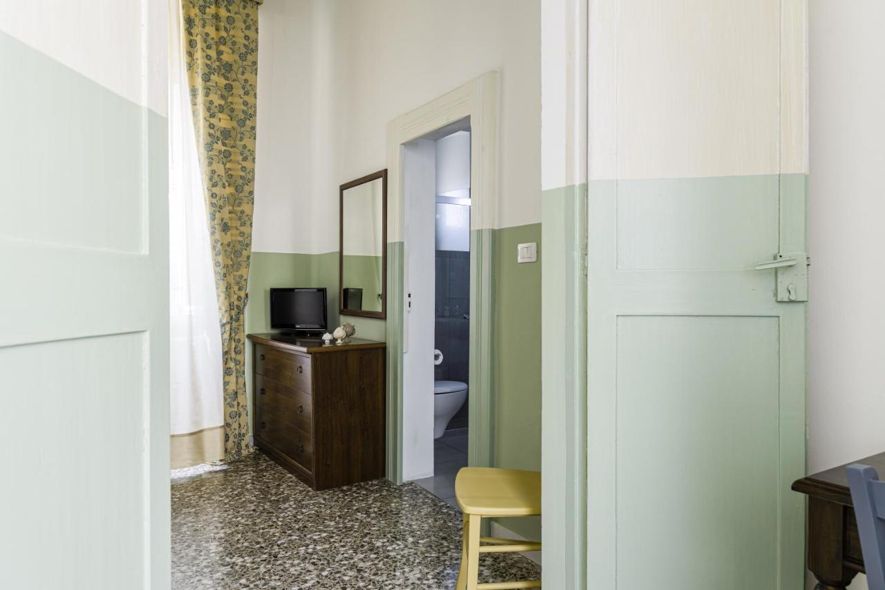 Bed and Breakfast Palazzo Dante Alliste Zewnętrze zdjęcie