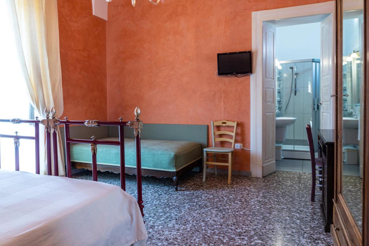 Bed and Breakfast Palazzo Dante Alliste Zewnętrze zdjęcie
